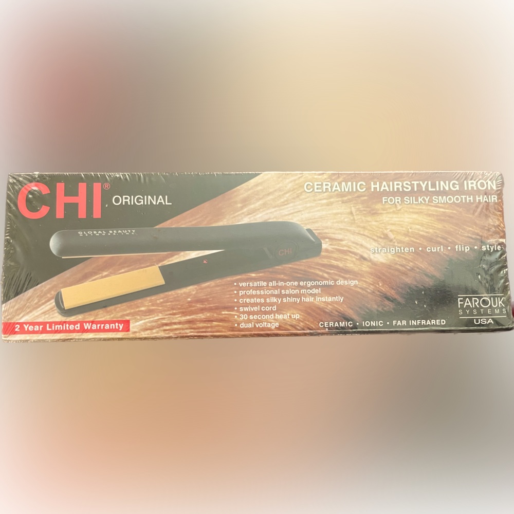 Brand new 1inch Ceramic/Ionic ORIGINAL CHI HAIRSTYLING IRON